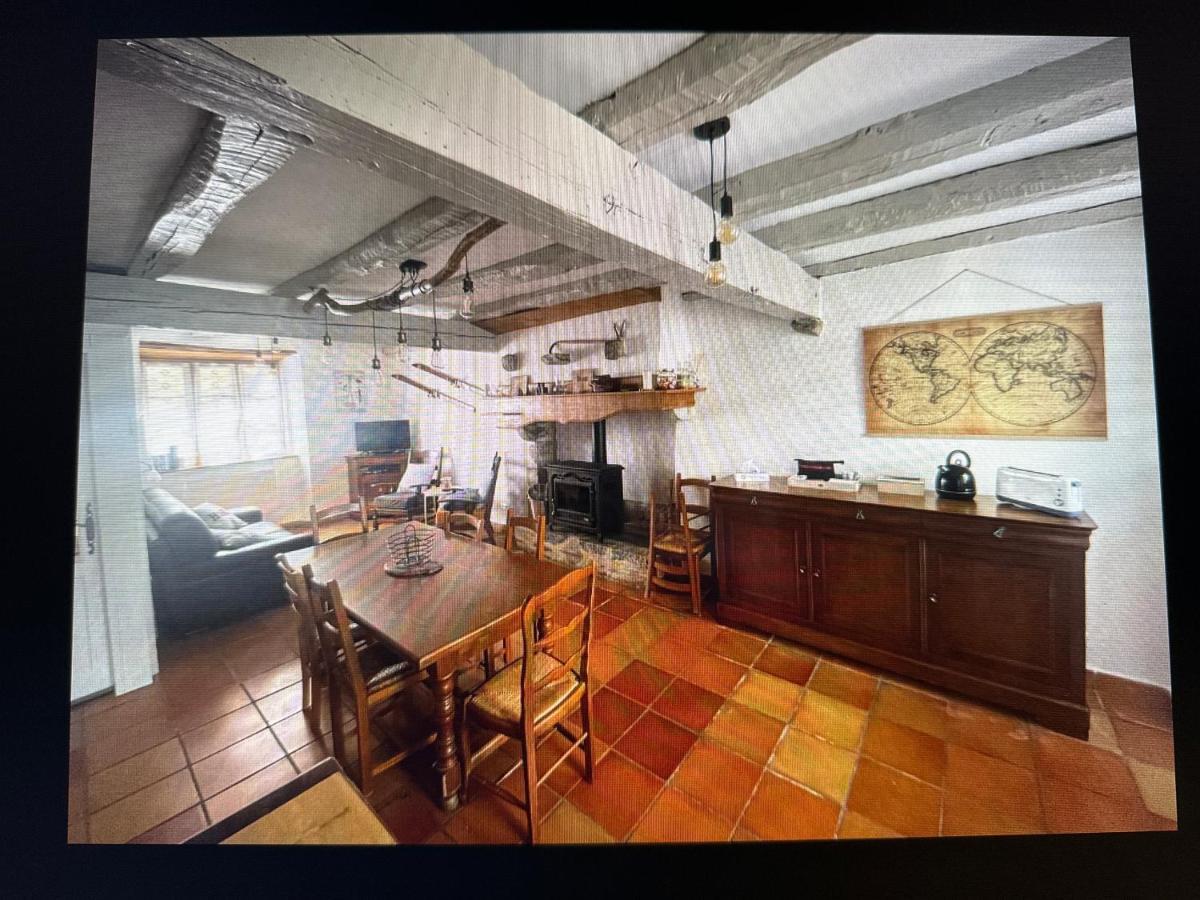 Agreable Maison De Village Au Coeur De Sarrancolin Exterior foto