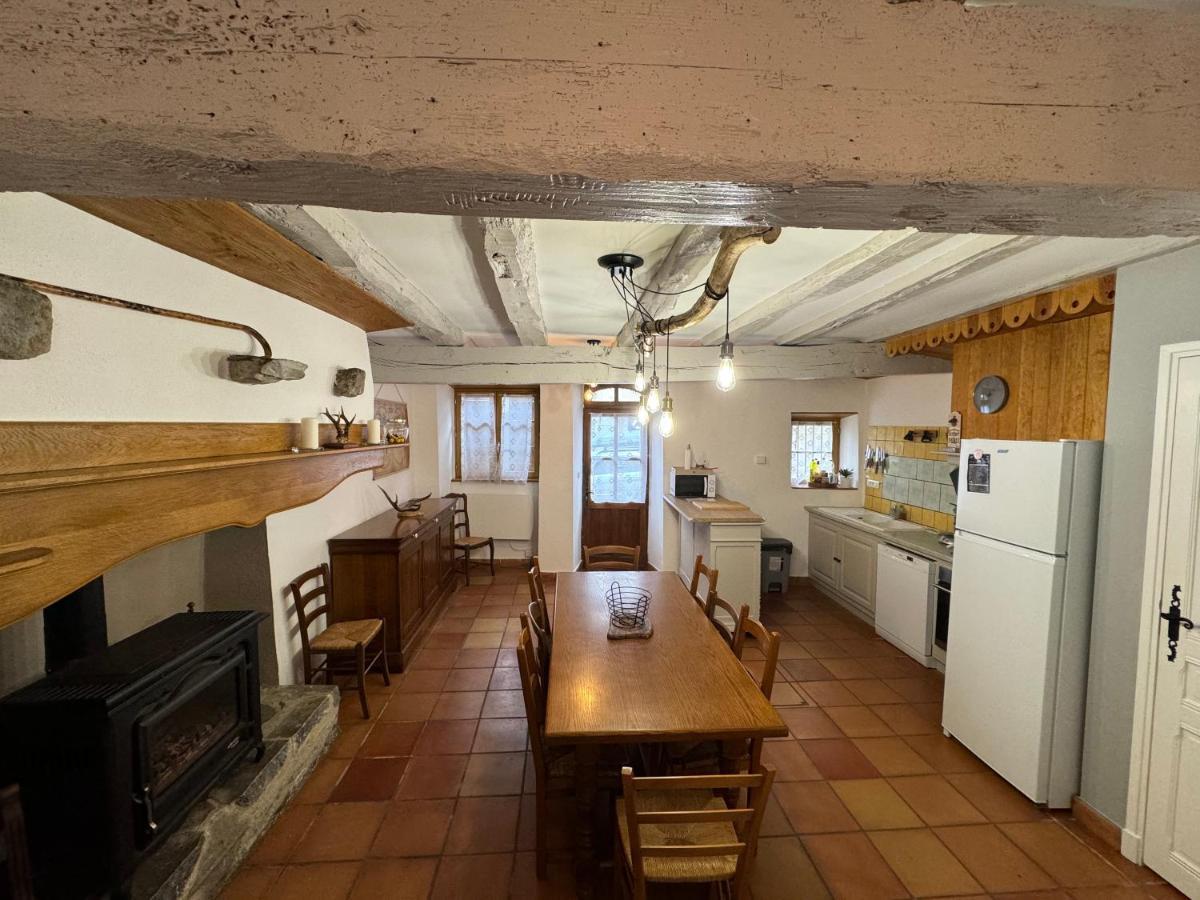 Agreable Maison De Village Au Coeur De Sarrancolin Exterior foto